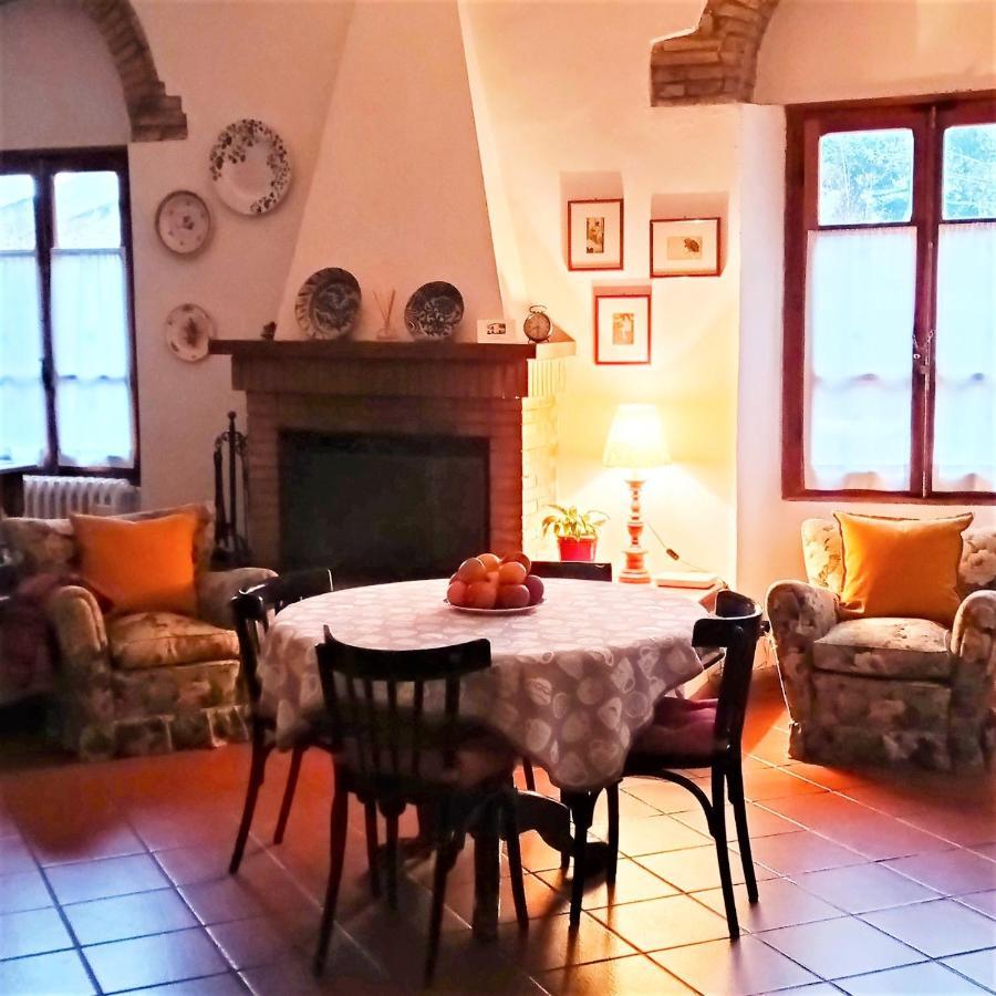 Casa Bartolacci Charme In Bivigliano Kültér fotó