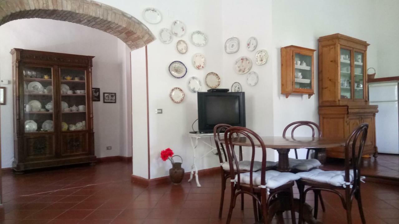 Casa Bartolacci Charme In Bivigliano Kültér fotó